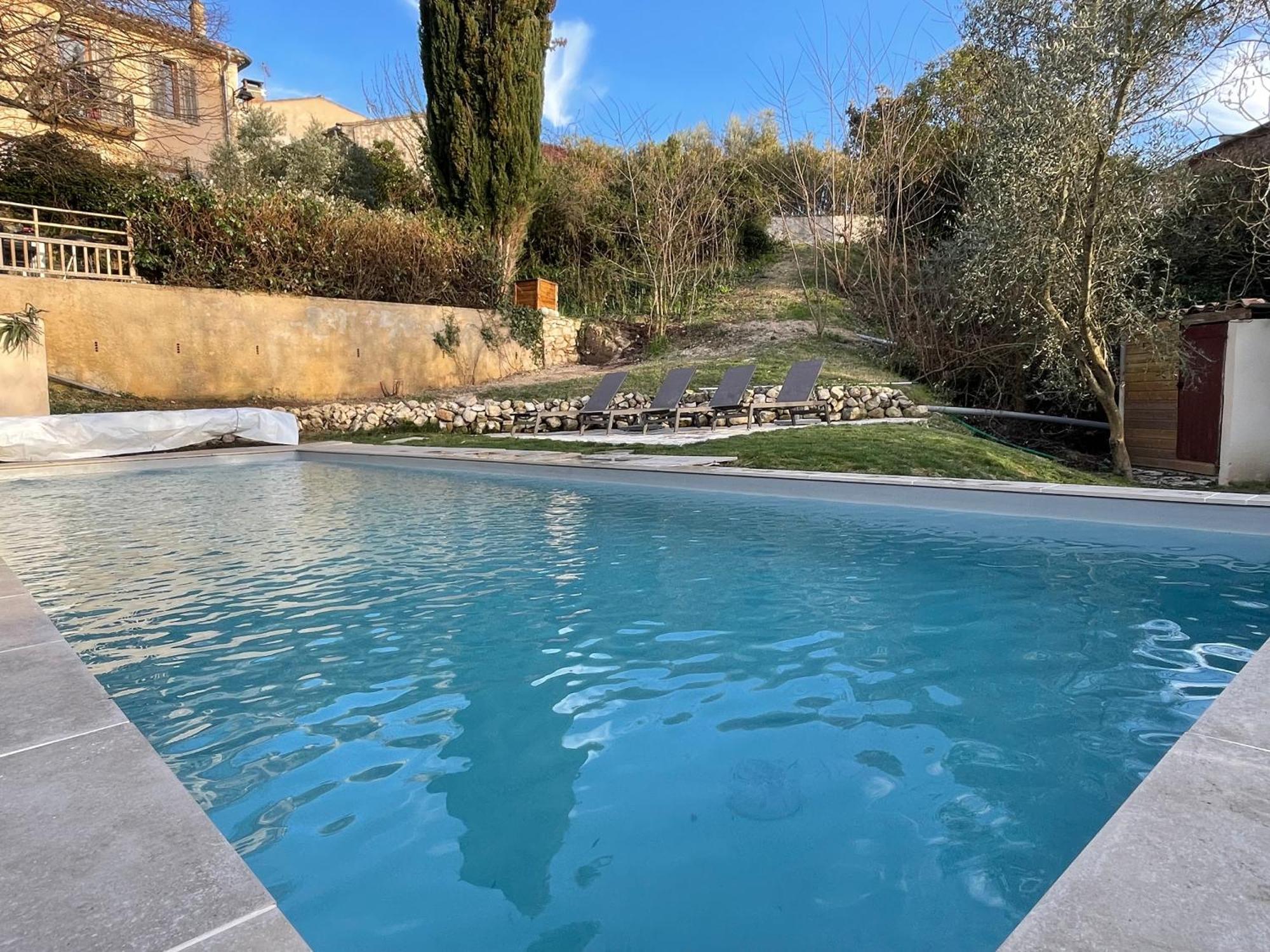 Maison & Jardin Coeur Luberon Classe 4 Etoiles Peypin-d'Aigues المظهر الخارجي الصورة